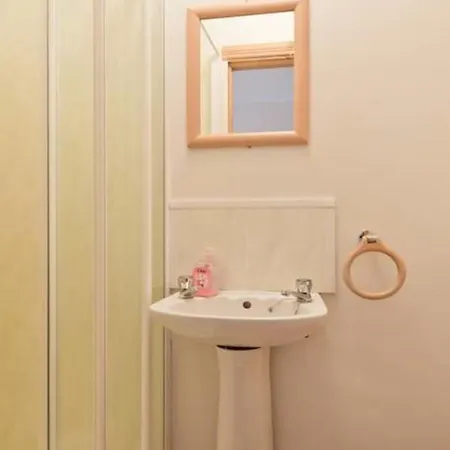 5 Clean Studio Near City Centre. * Dublin
